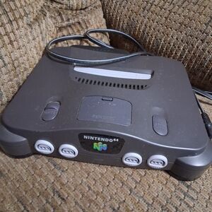 Nintendo 64 N64 Game Console Only Gray NUS-001(USA) W/ Power Supply Clean Works